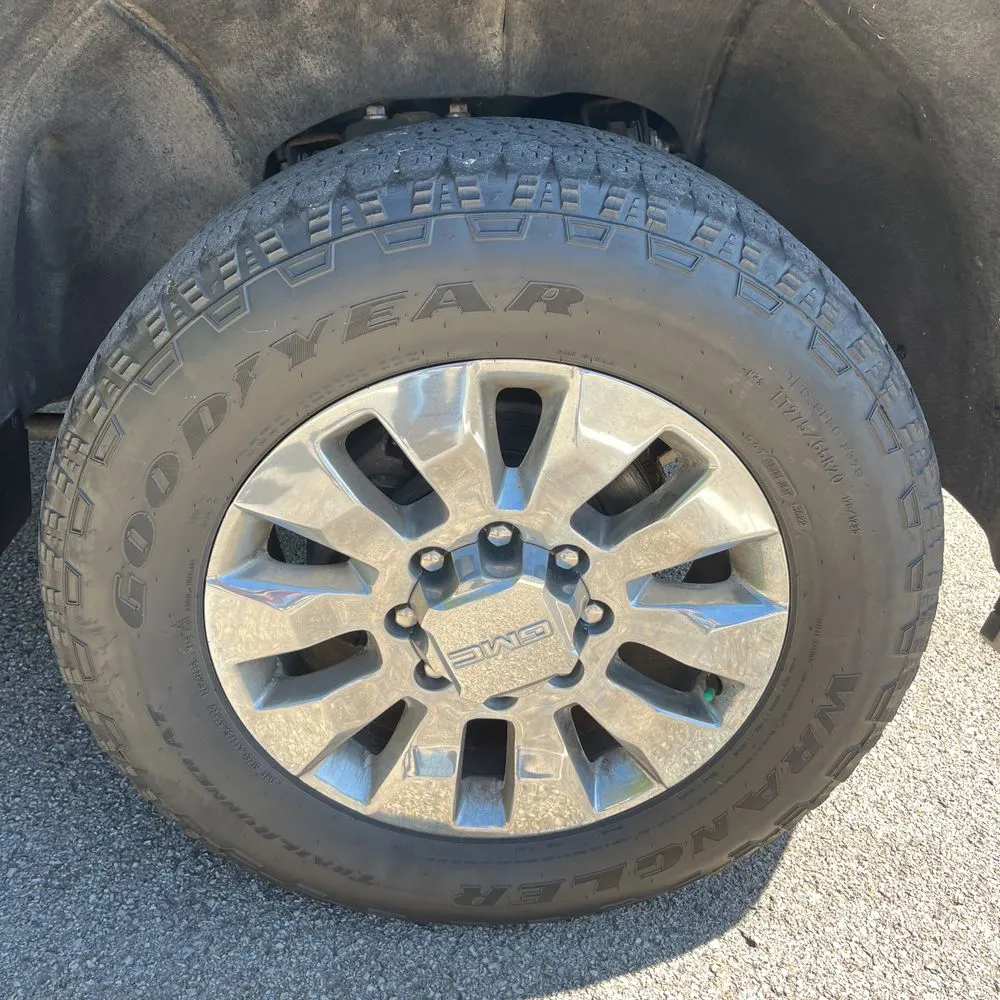 2023 GMC Sierra 2500 Denali