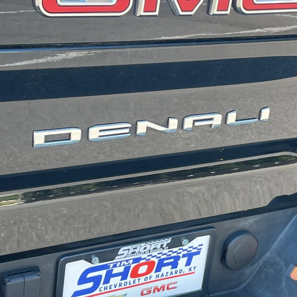 2023 GMC Sierra 2500 Denali