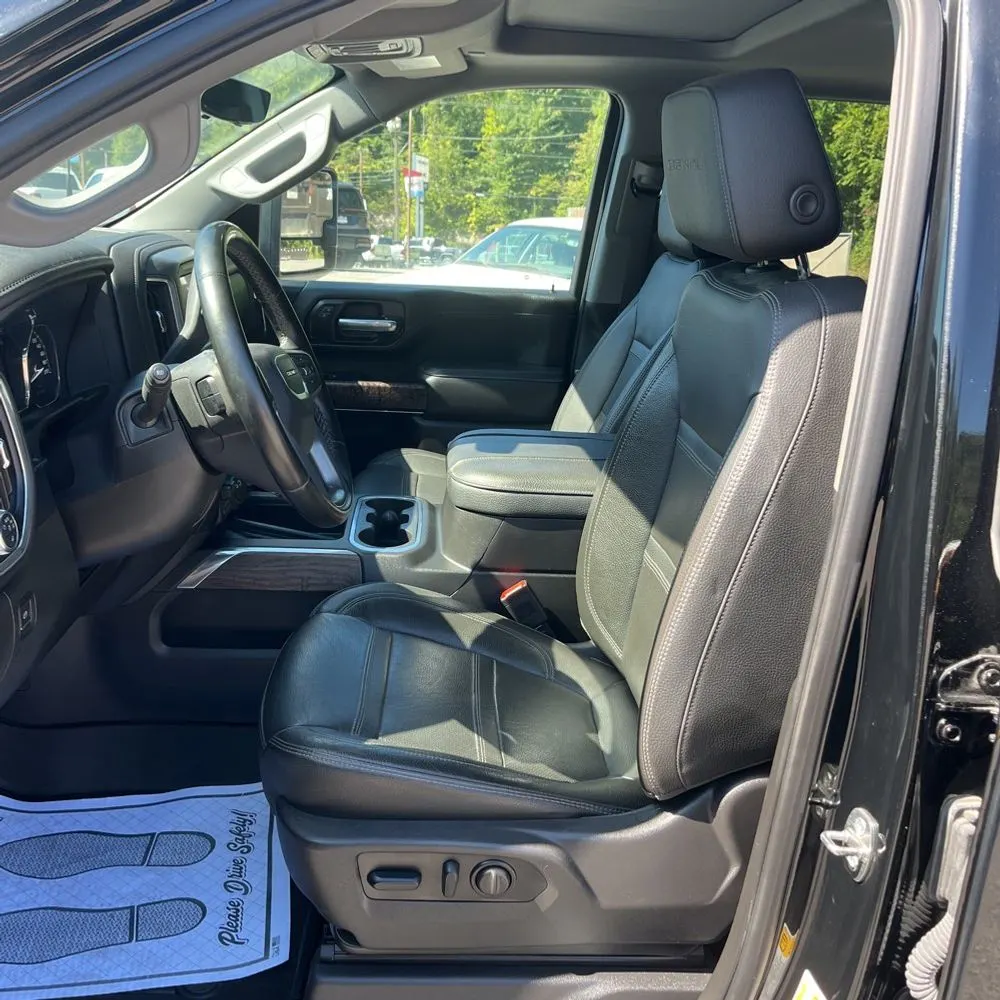 2023 GMC Sierra 2500 Denali