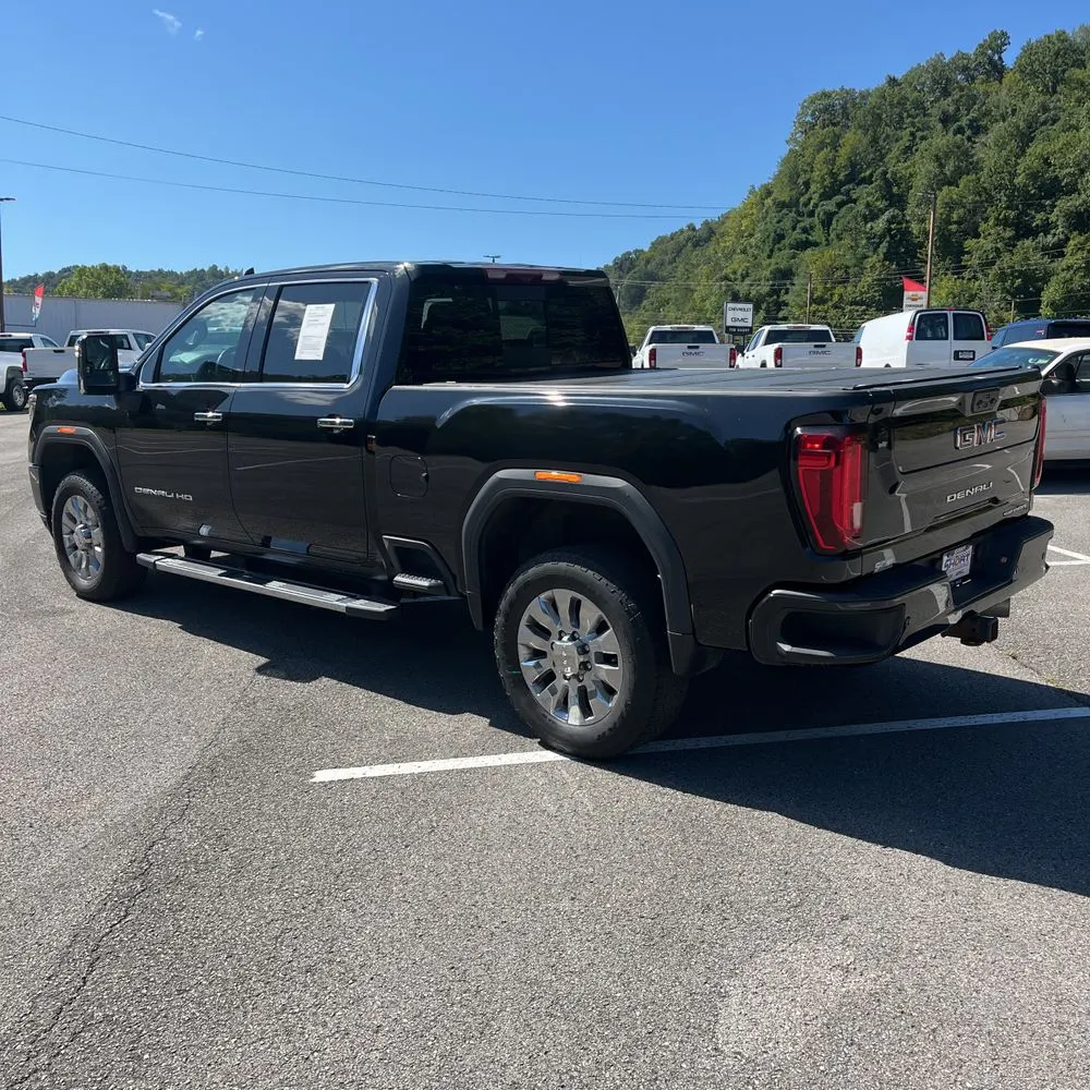 2023 GMC Sierra 2500 Denali