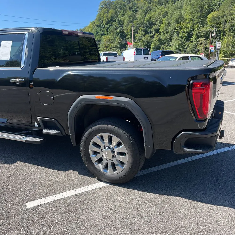2023 GMC Sierra 2500 Denali
