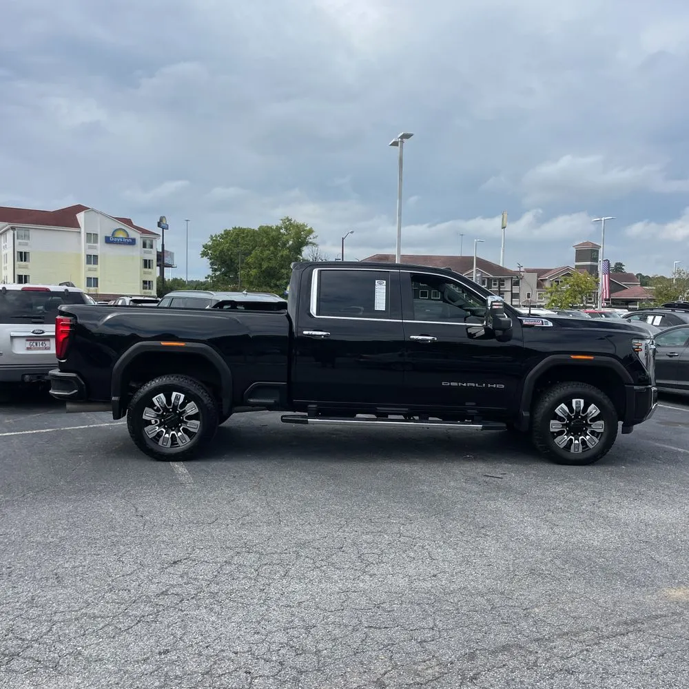 2024 GMC Sierra 2500 Denali