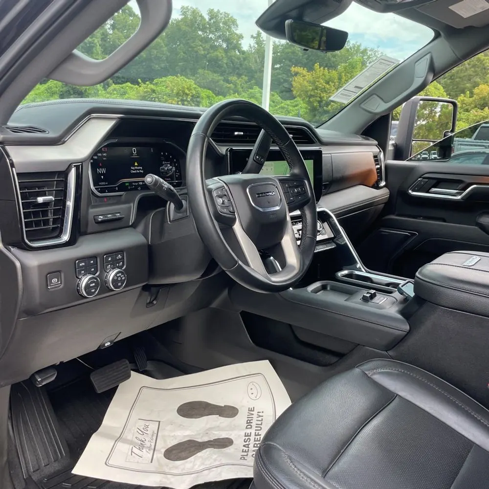 2024 GMC Sierra 2500 Denali