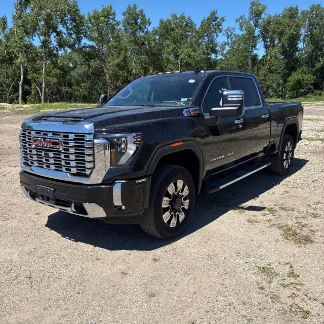 2024 GMC Sierra 2500 Denali