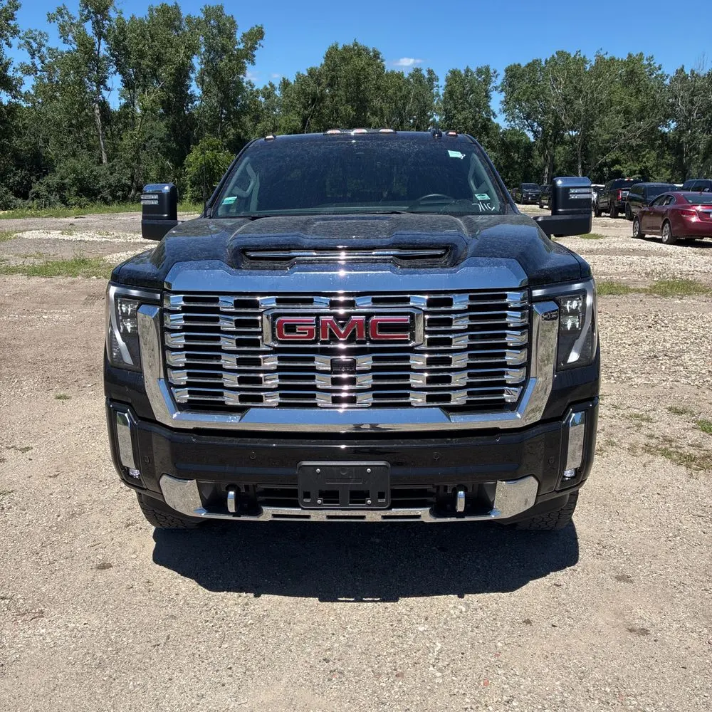 2024 GMC Sierra 2500 Denali