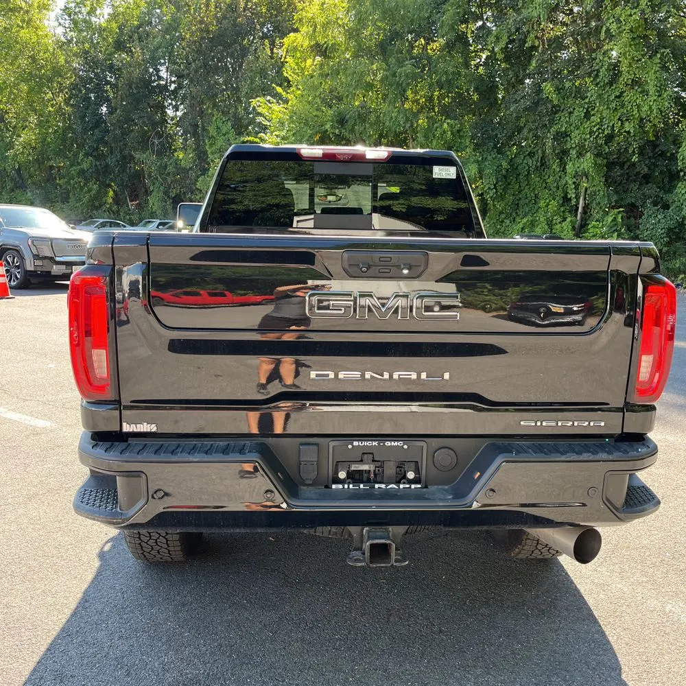 2023 GMC Sierra 2500HD Denali