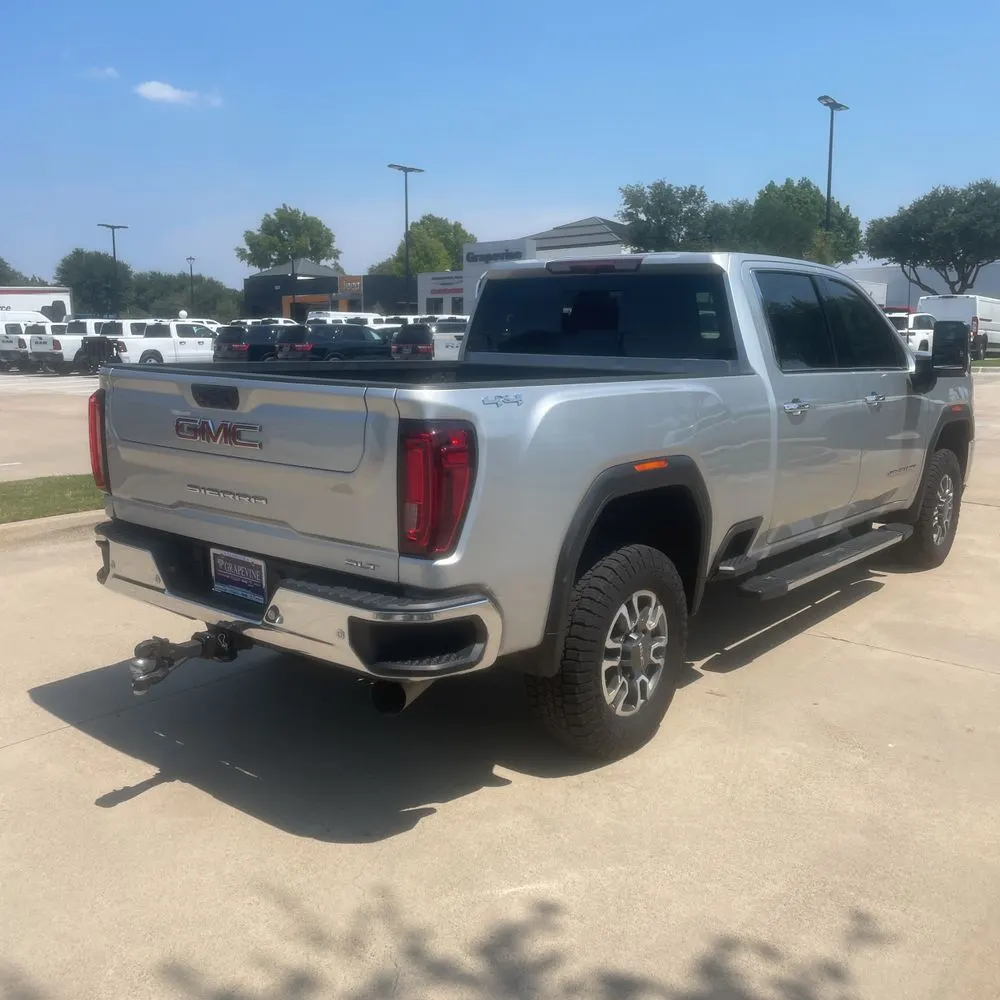 2023 GMC Sierra 3500HD SLT