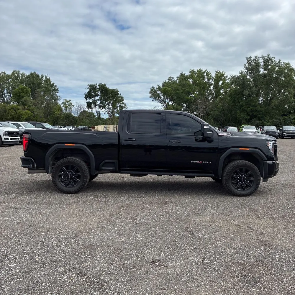 2024 GMC Sierra 3500 AT4