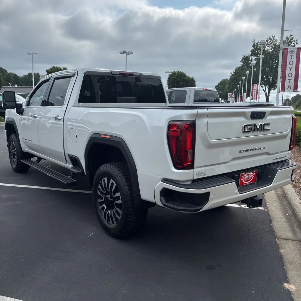 2022 GMC Sierra 3500HD Denali