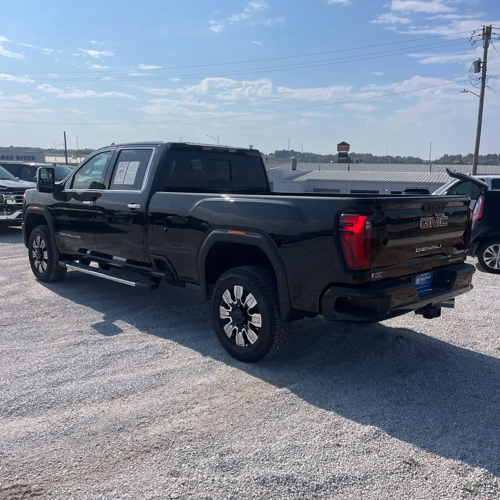 2024 GMC Sierra 3500HD Denali