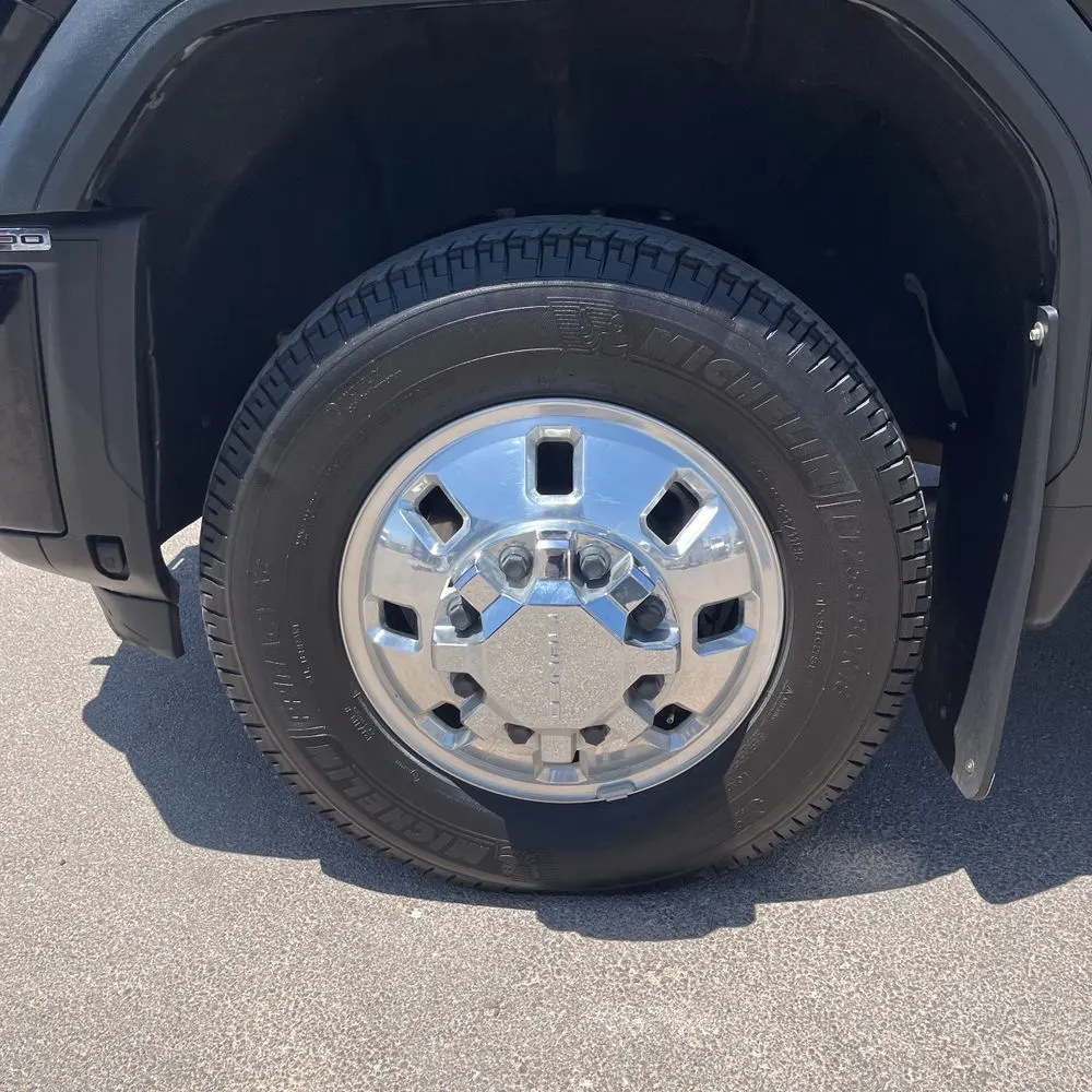2024 GMC Sierra 3500HD Denali