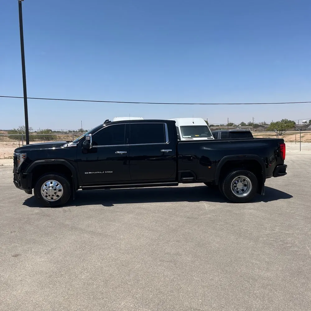 2024 GMC Sierra 3500HD Denali