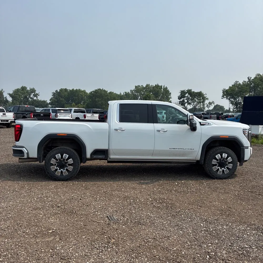 2024 GMC Sierra 3500 Denali