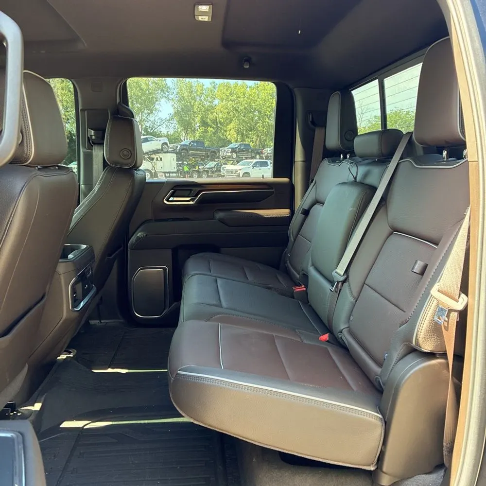 2024 GMC Sierra 3500 Denali