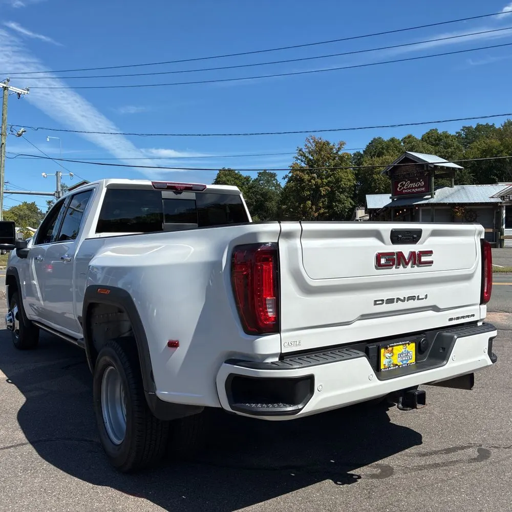 2023 GMC Sierra 3500HD Denali