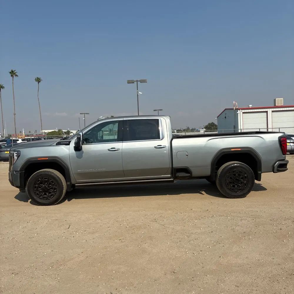 2024 GMC Sierra 2500HD Denali Ultimate