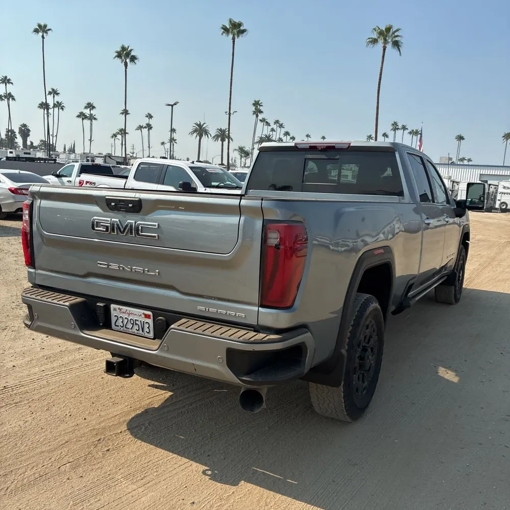 2024 GMC Sierra 2500HD Denali Ultimate