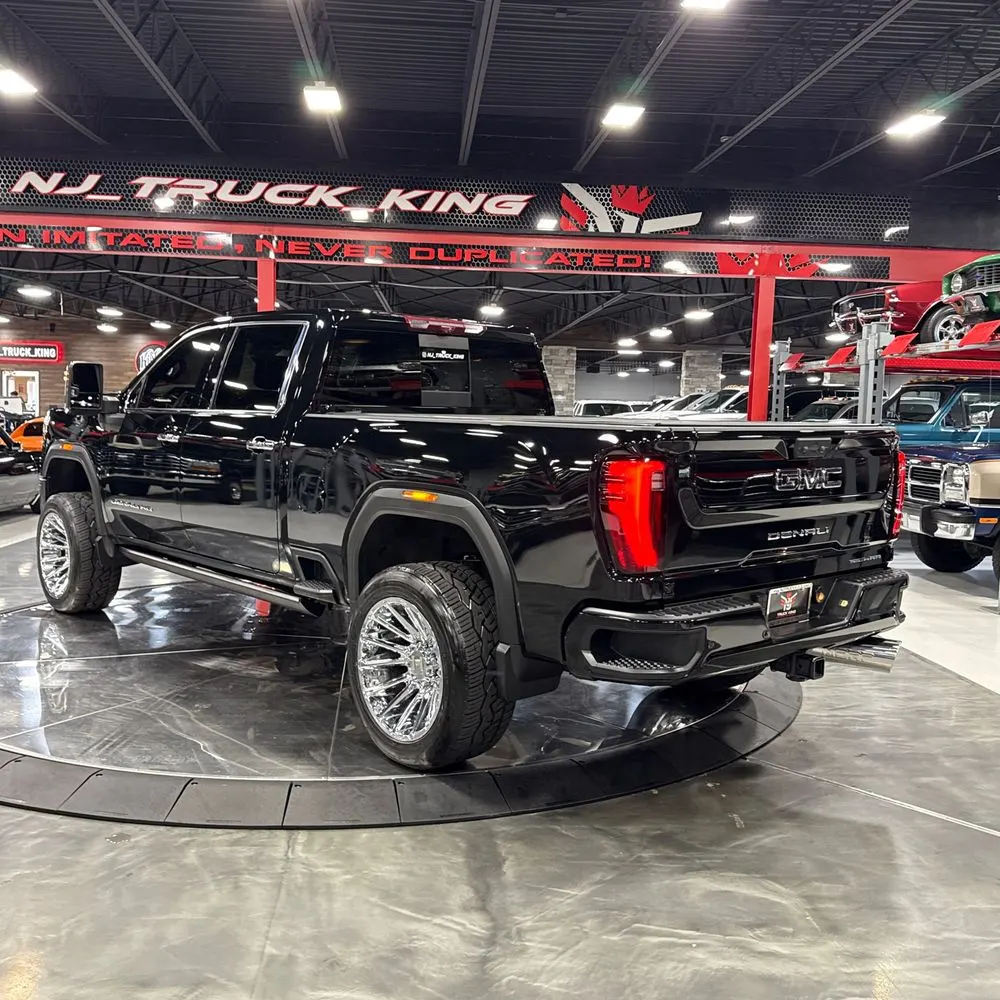 2024 GMC Sierra 2500HD Denali Ultimate