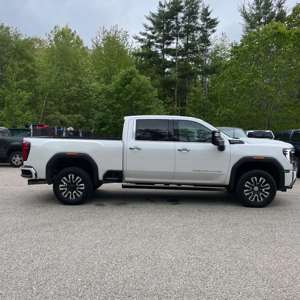 2024 GMC Sierra 3500HD Denali Ultimate