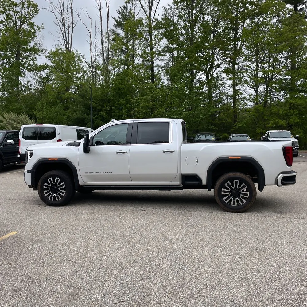 2024 GMC Sierra 3500HD Denali Ultimate