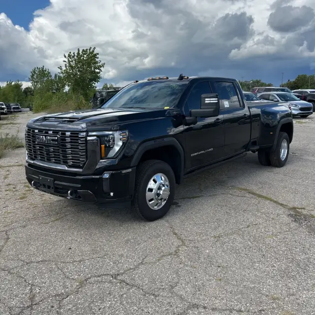 2024 GMC Sierra 3500 Denali Ultimate