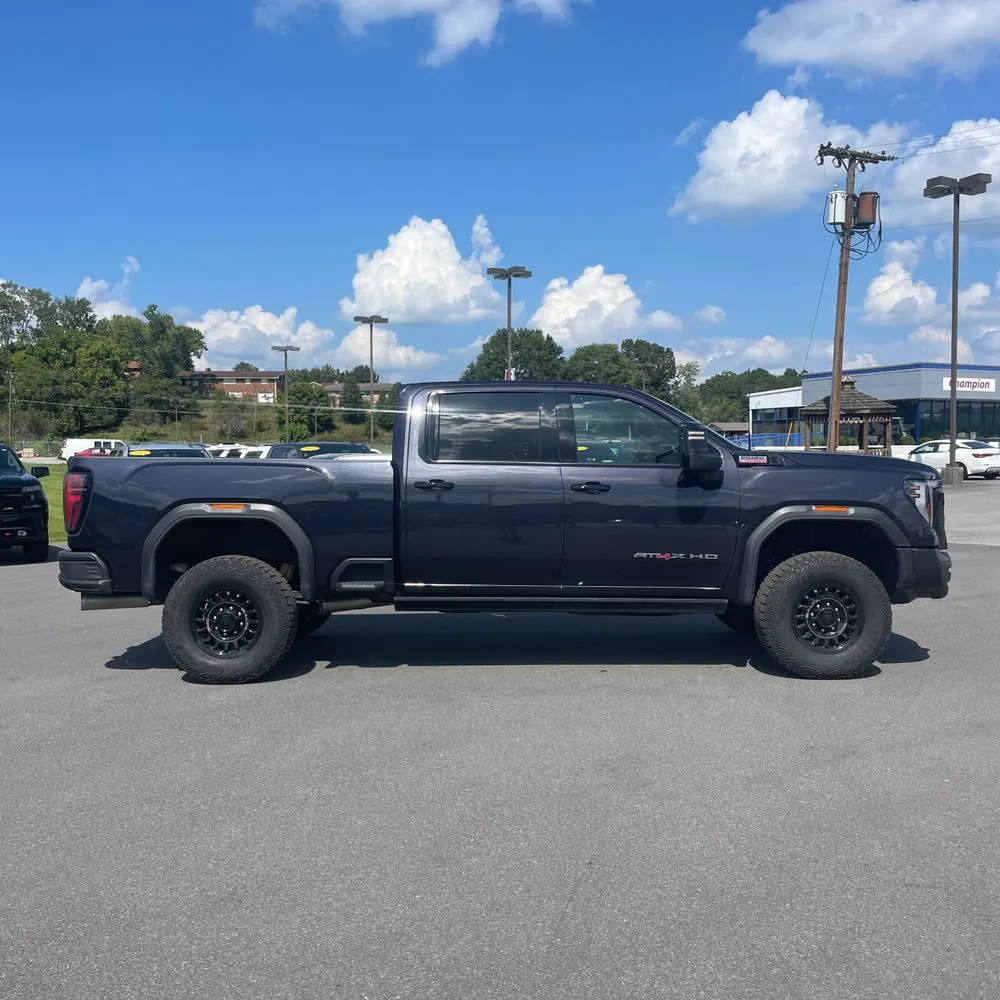 2024 GMC Sierra 2500HD AT4X