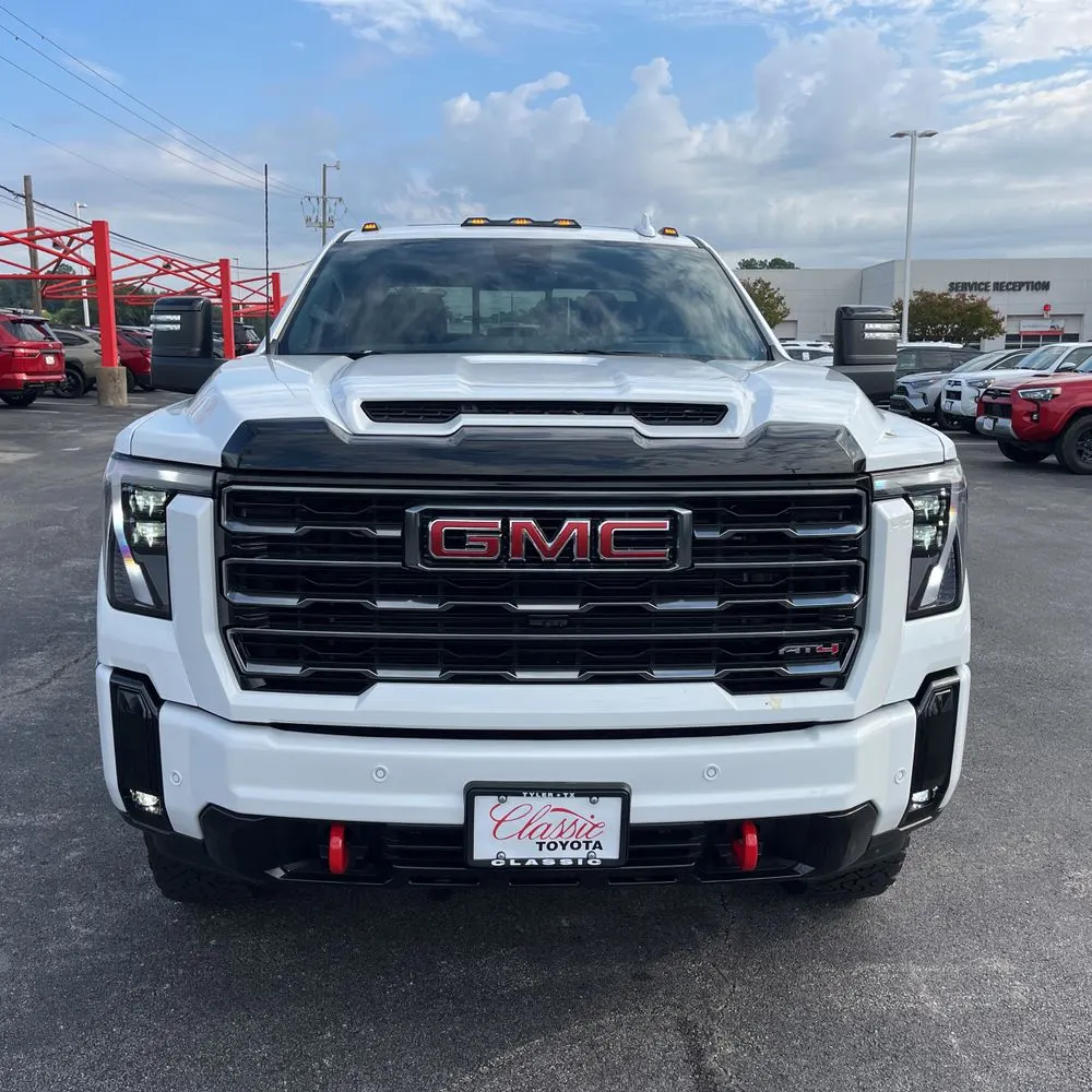 2025 GMC Sierra 2500HD AT4