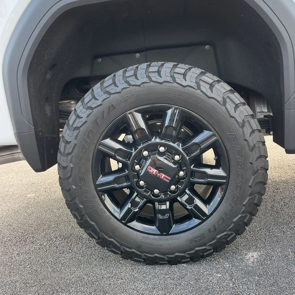 2025 GMC Sierra 2500HD AT4