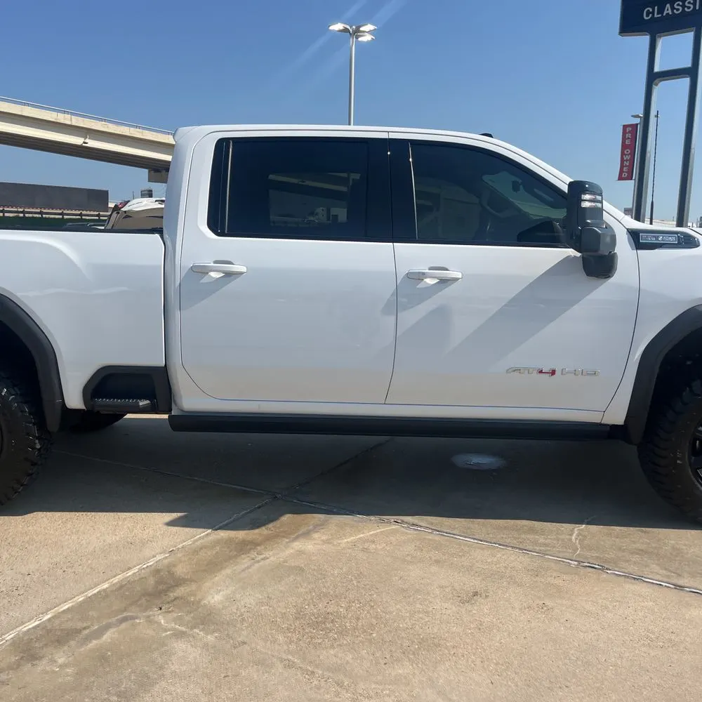 2025 GMC Sierra 2500HD AT4