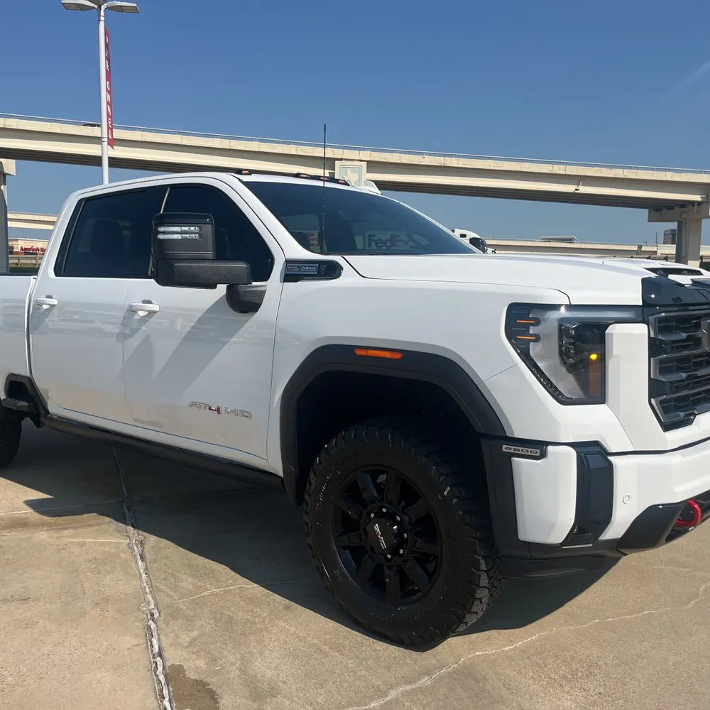 2025 GMC Sierra 2500HD AT4