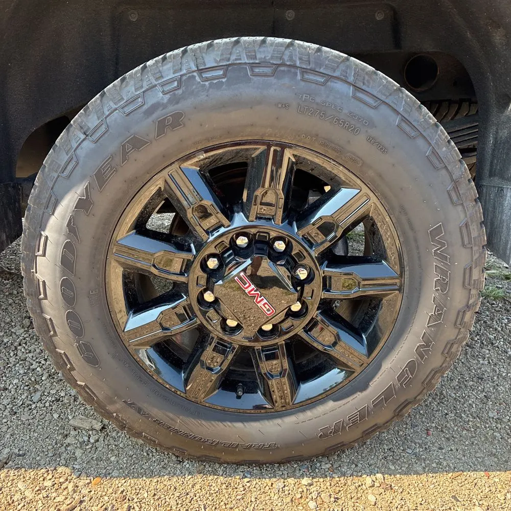 2025 GMC Sierra 2500 AT4