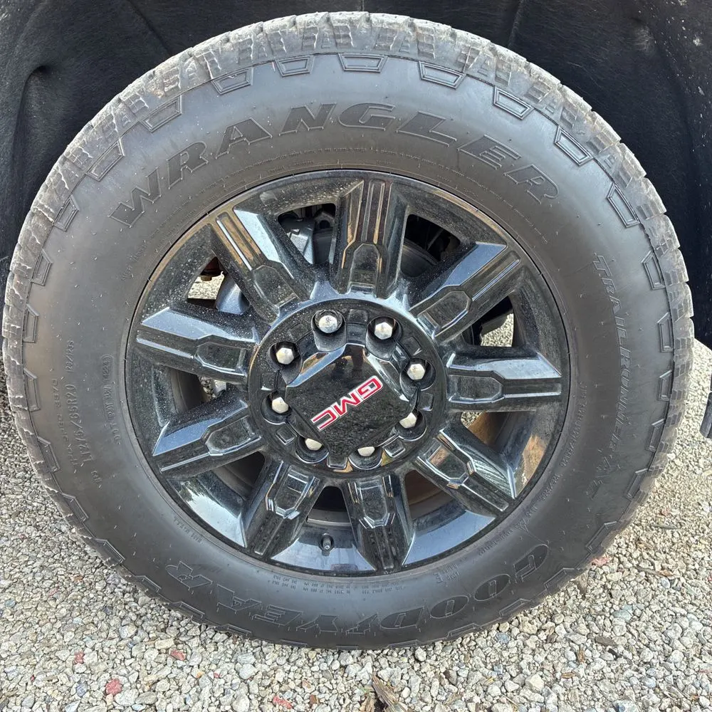2025 GMC Sierra 2500 AT4