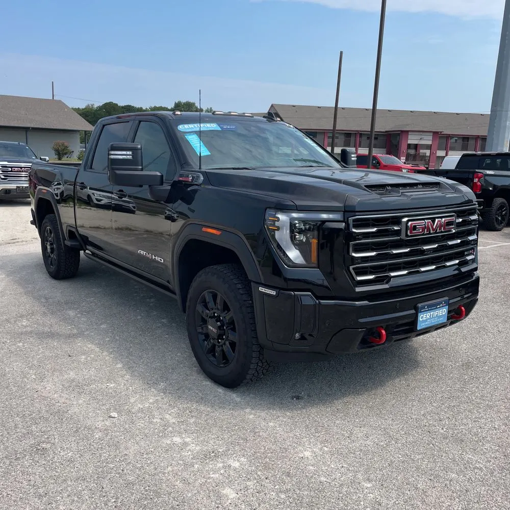 2025 GMC Sierra 2500HD AT4