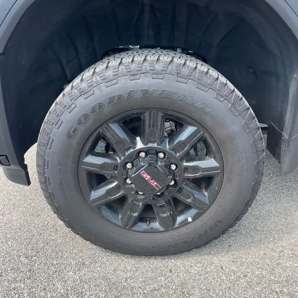 2025 GMC Sierra 2500HD AT4