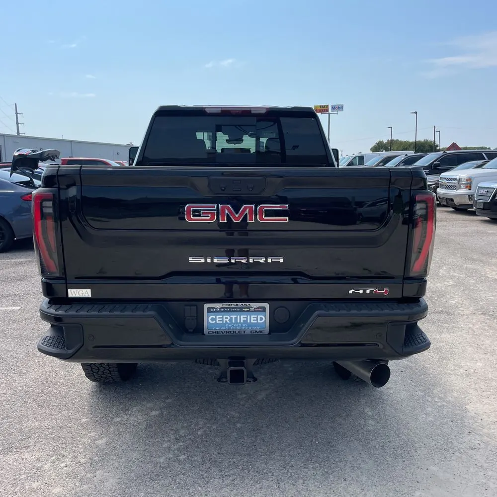 2025 GMC Sierra 2500HD AT4