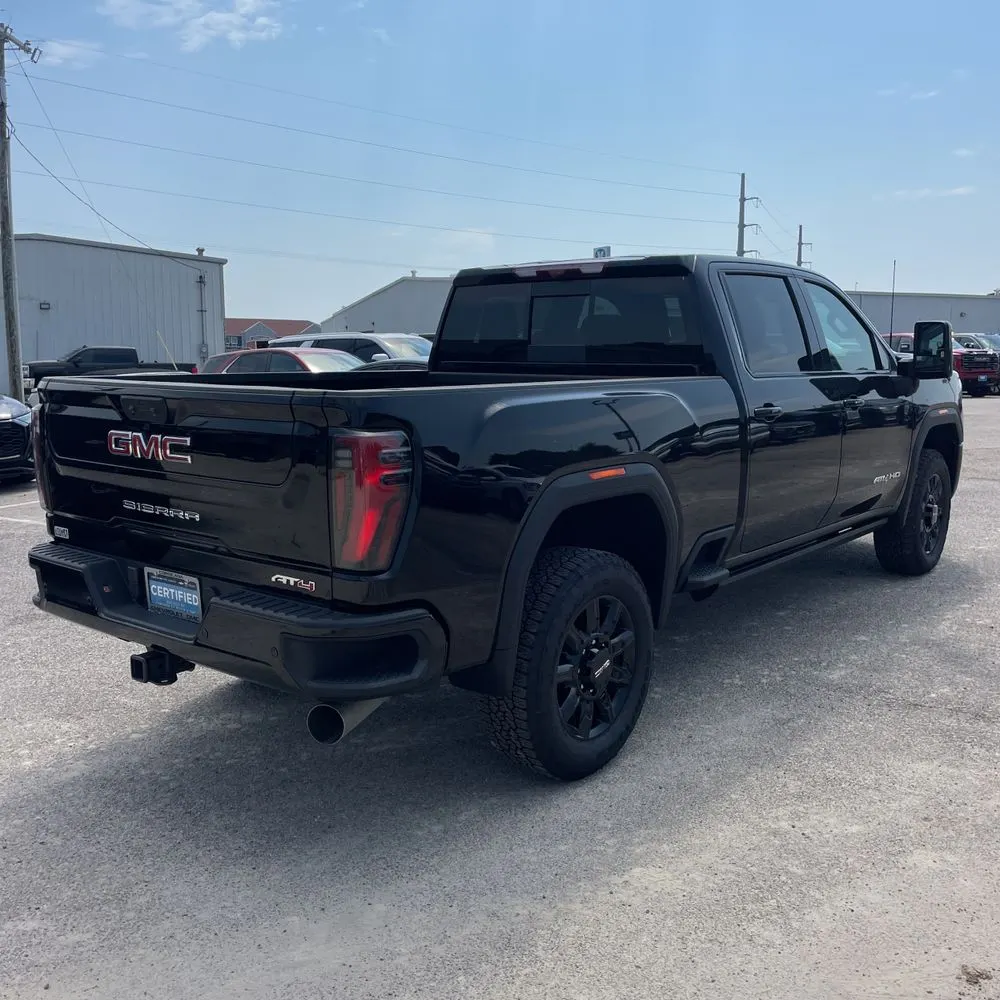 2025 GMC Sierra 2500HD AT4