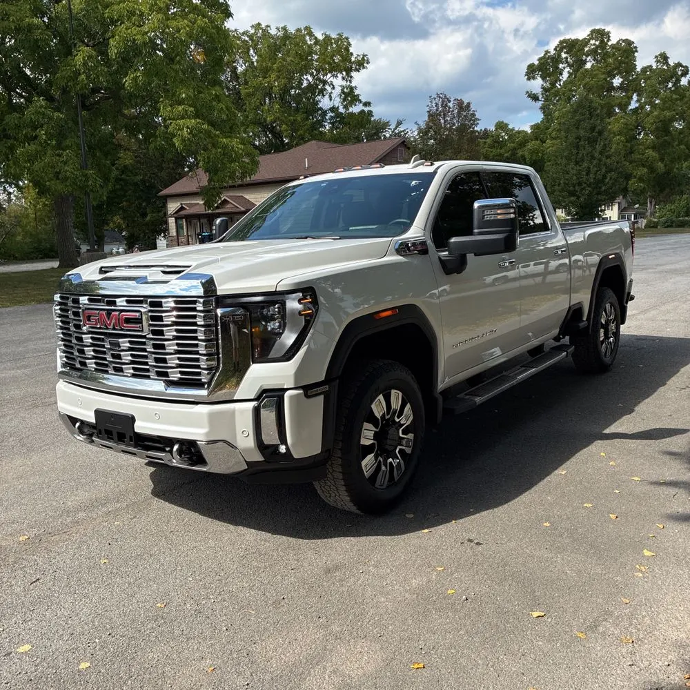 2025 GMC Sierra 2500 Denali