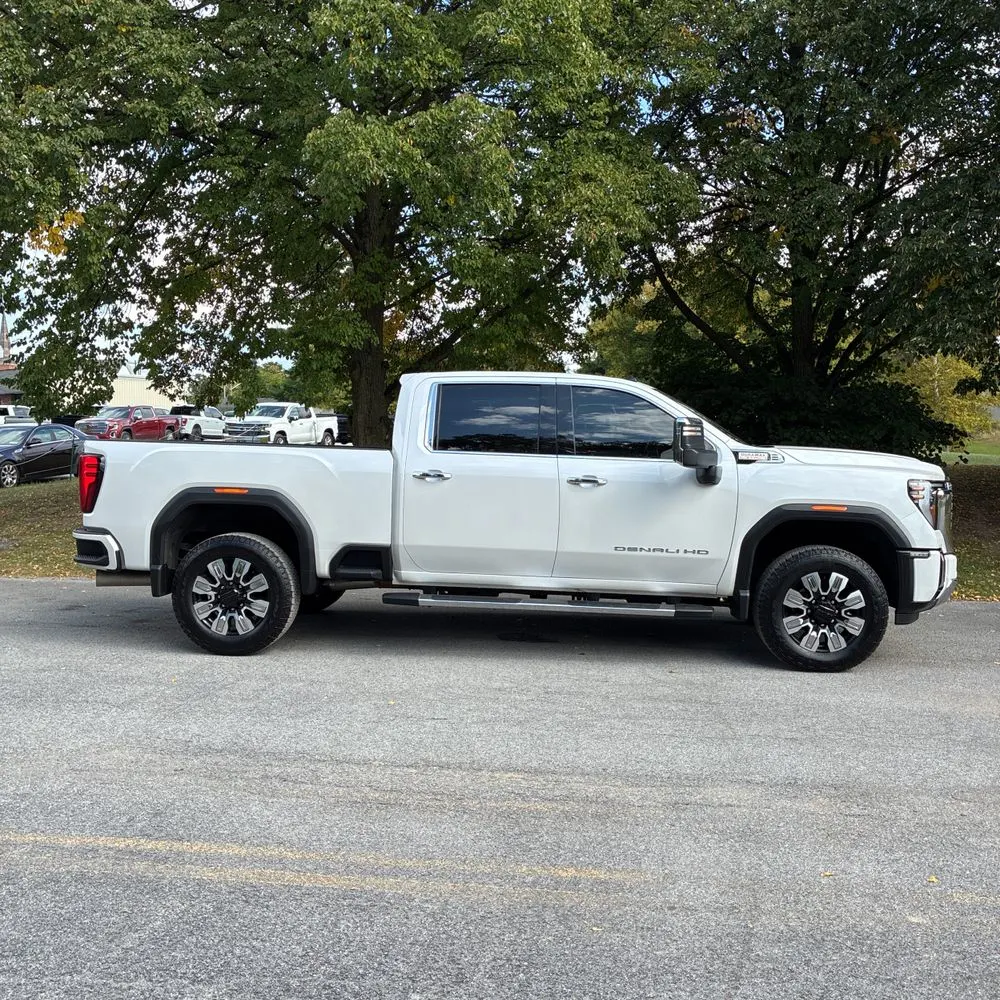 2025 GMC Sierra 2500 Denali