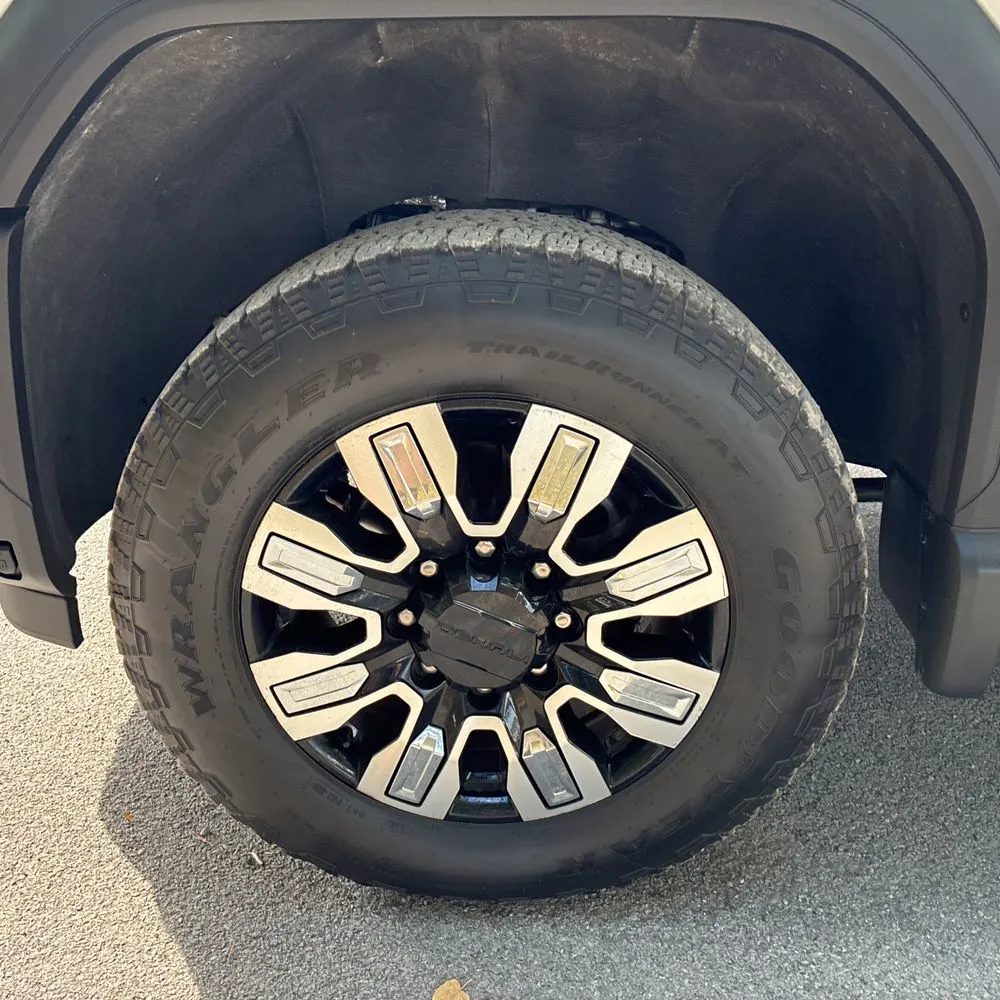 2025 GMC Sierra 2500 Denali