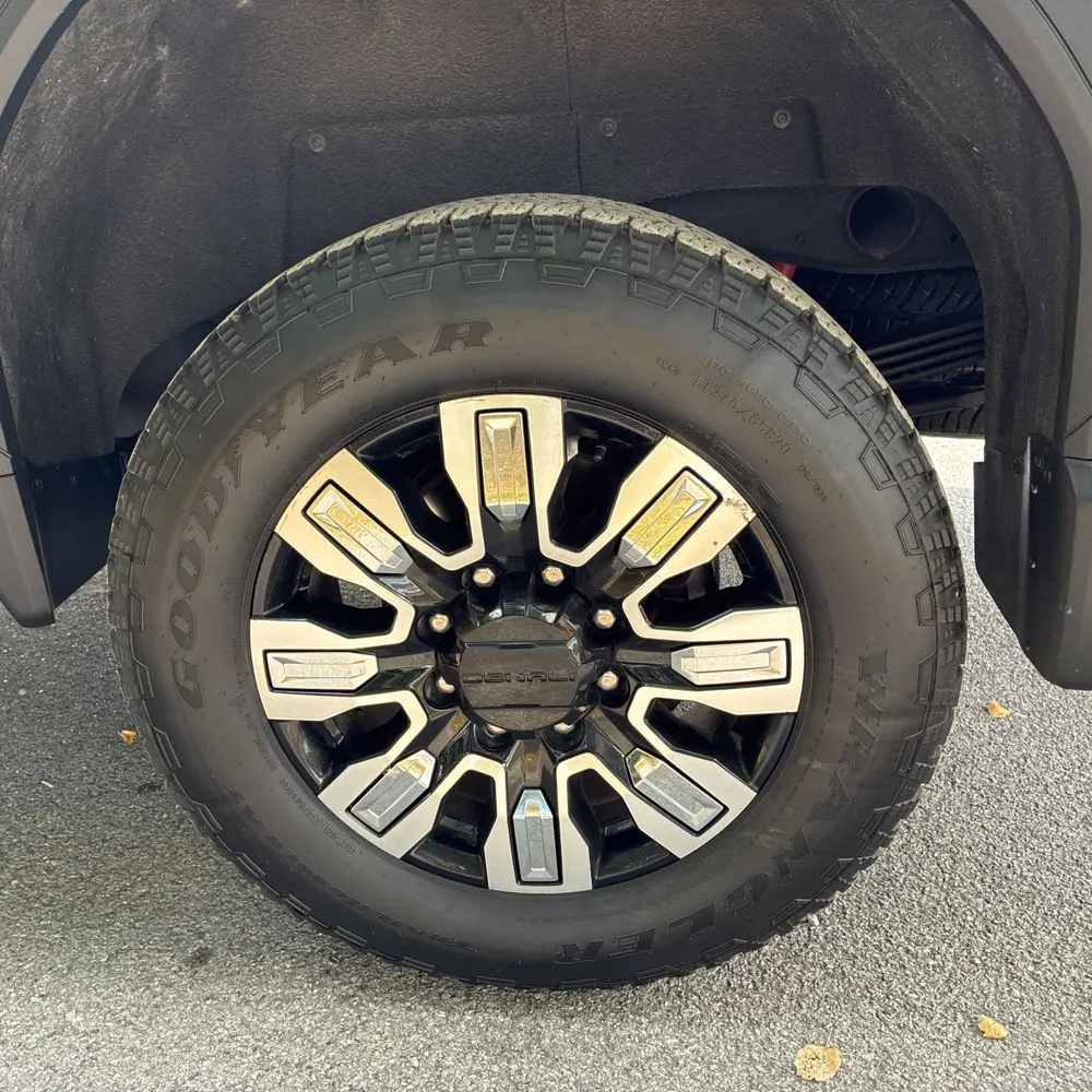 2025 GMC Sierra 2500 Denali