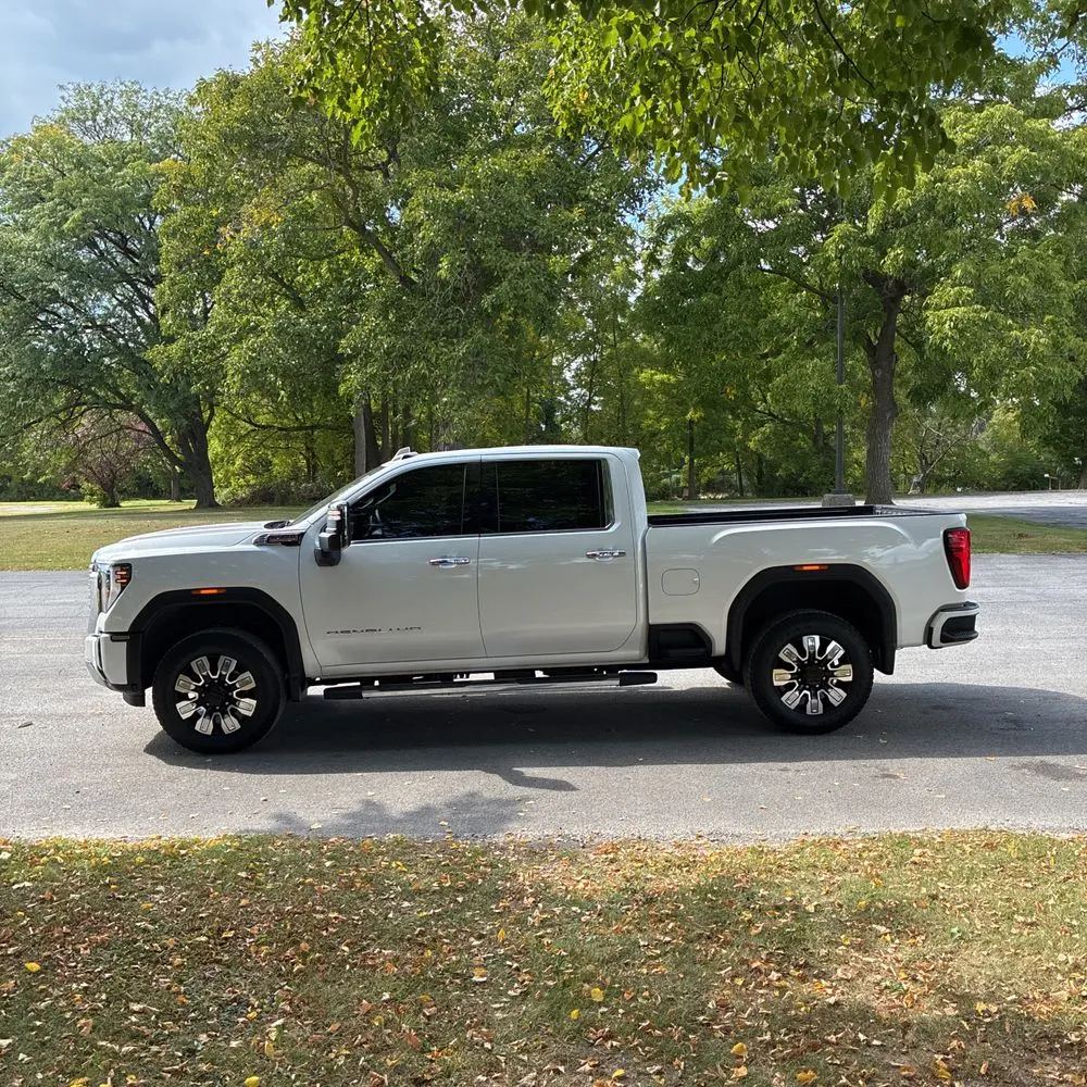 2025 GMC Sierra 2500 Denali