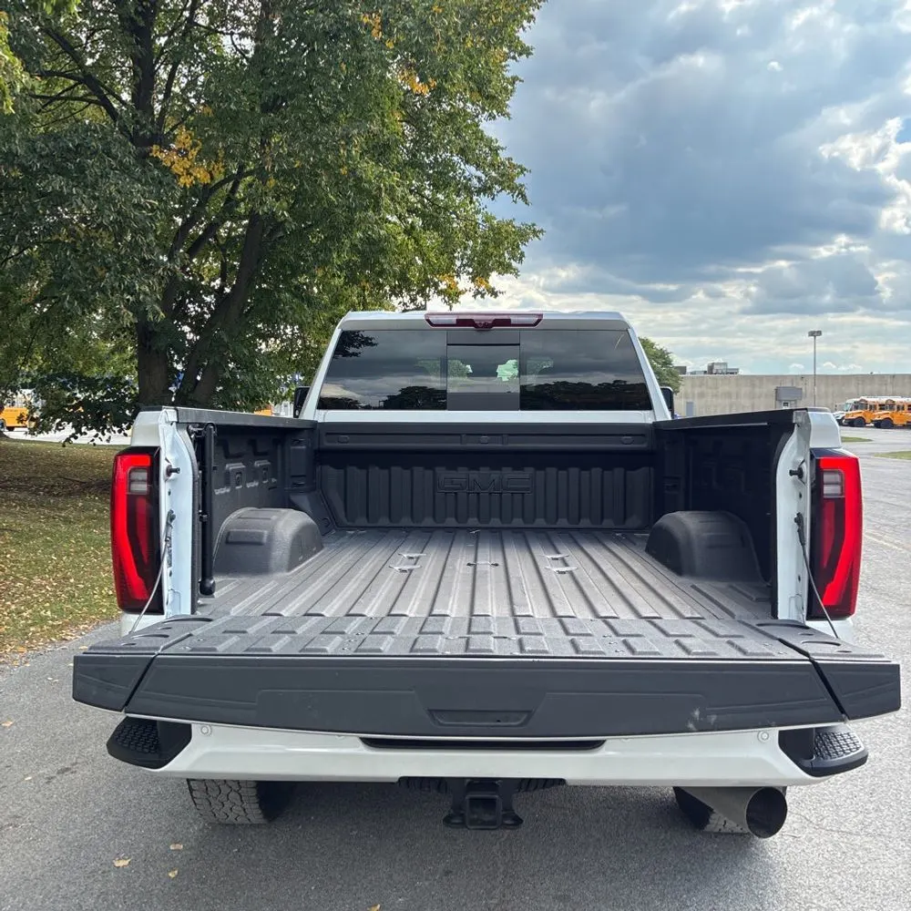 2025 GMC Sierra 2500 Denali