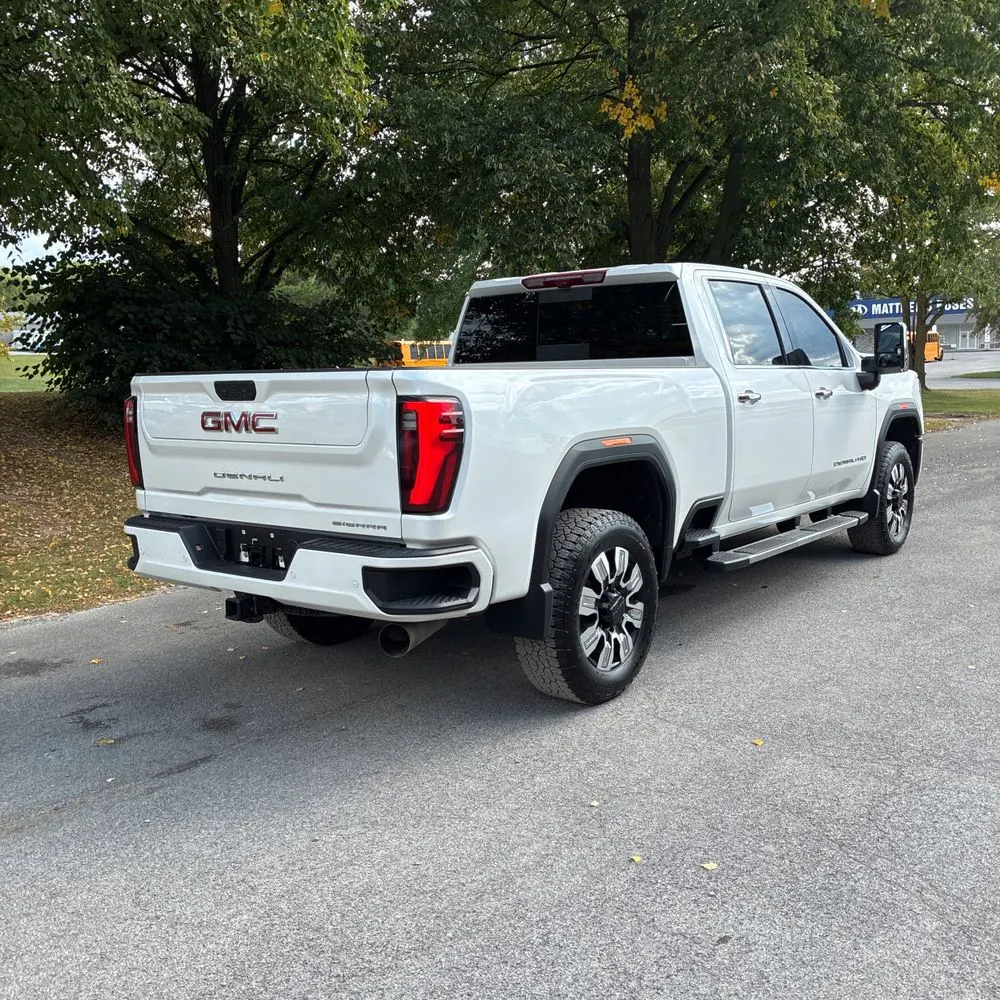 2025 GMC Sierra 2500 Denali