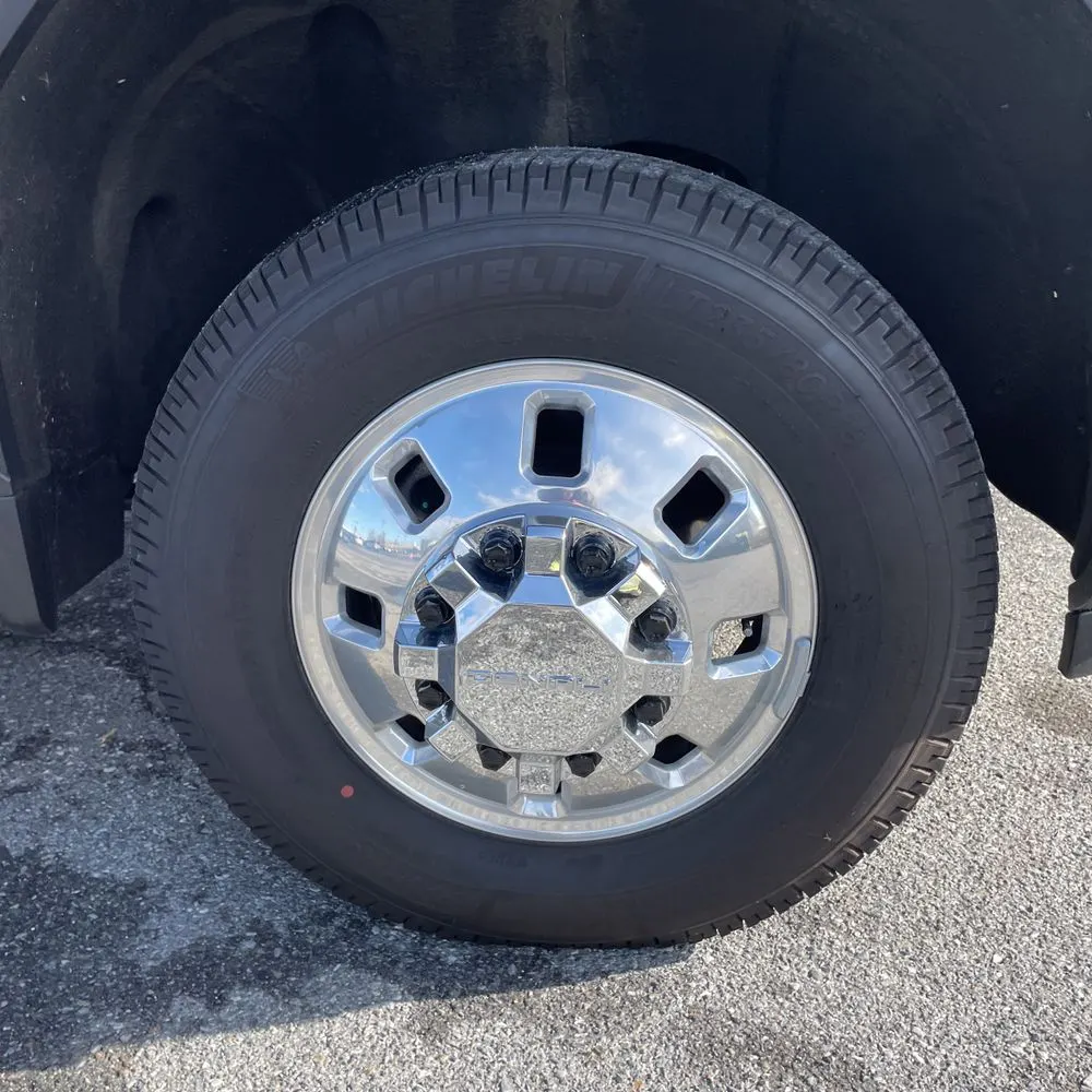 2025 GMC Sierra 3500HD Denali