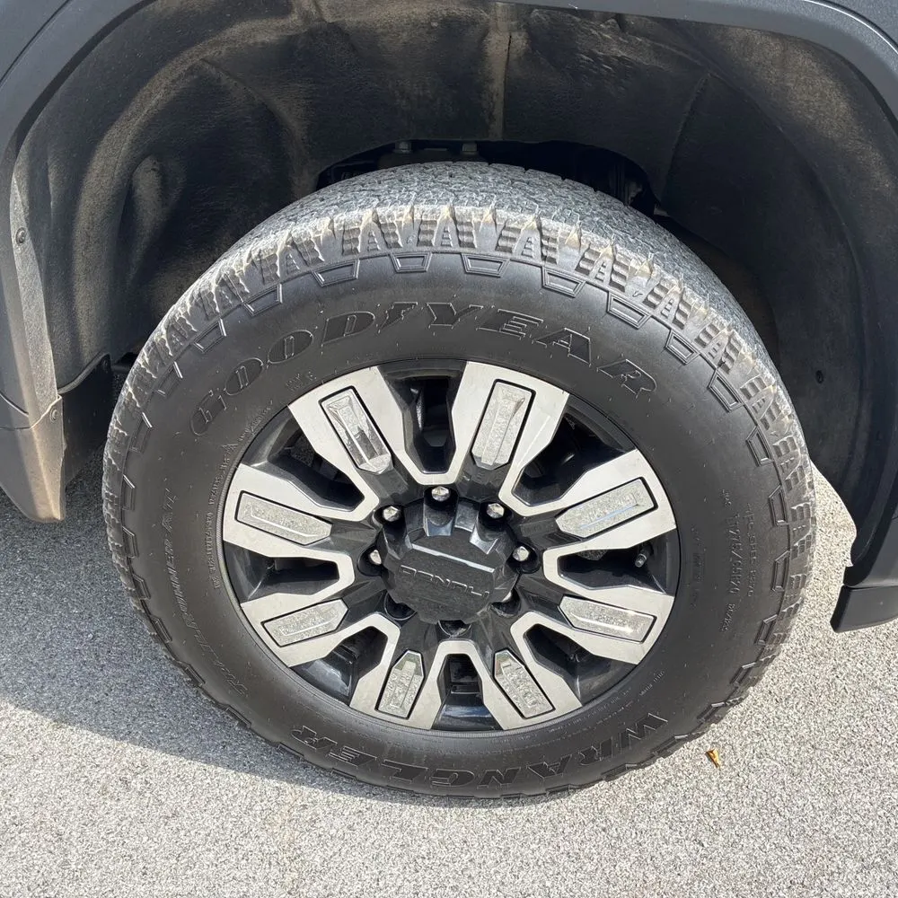 2025 GMC Sierra 3500 Denali