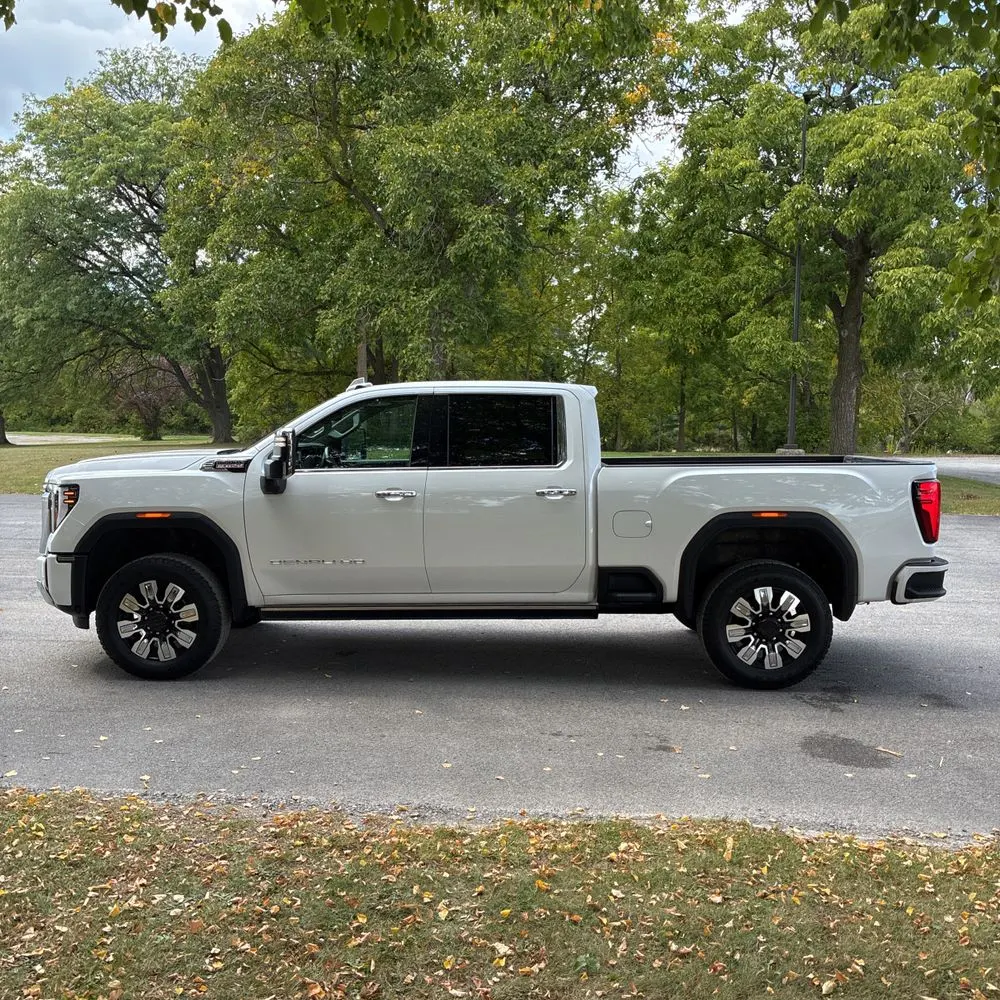 2025 GMC Sierra 3500 Denali