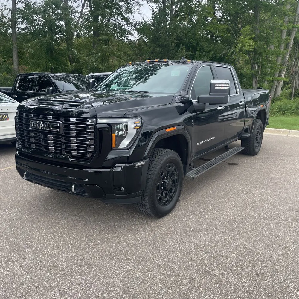 2025 GMC Sierra 2500HD Denali Ultimate