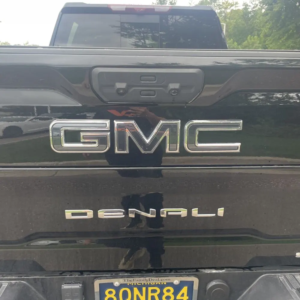 2025 GMC Sierra 2500HD Denali Ultimate