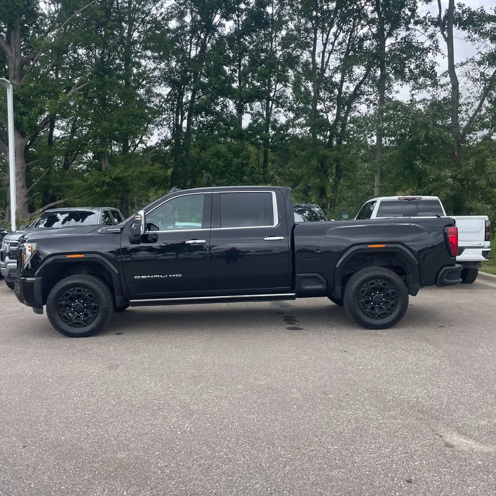 2025 GMC Sierra 2500HD Denali Ultimate
