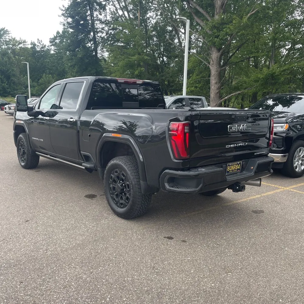 2025 GMC Sierra 2500HD Denali Ultimate